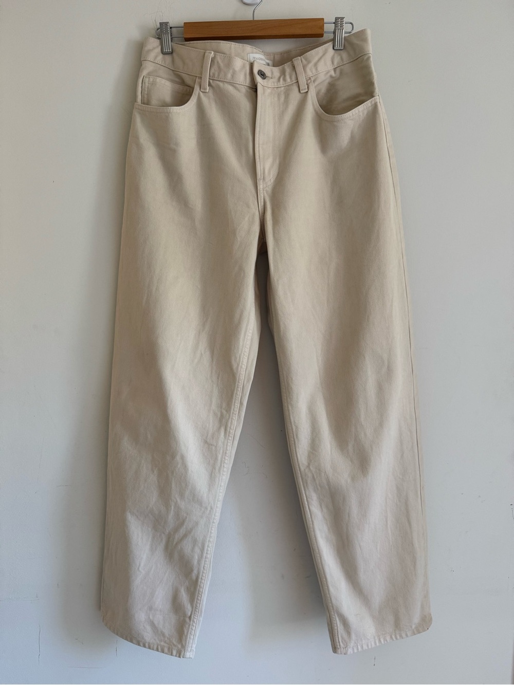 Uniqlo Straight Jeans in Natural